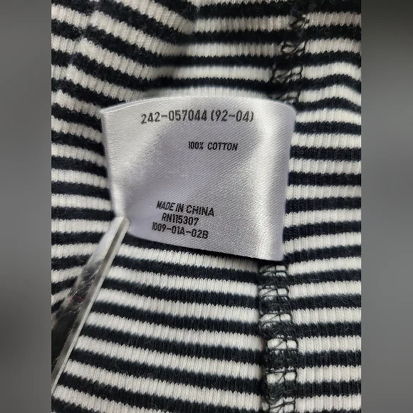 Uniqlo Striped Tank Size S - Picture 6 of 6